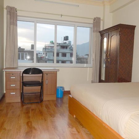Shine Homestay Famille Francophone - Shine Home And Apartment كاتماندو المظهر الخارجي الصورة