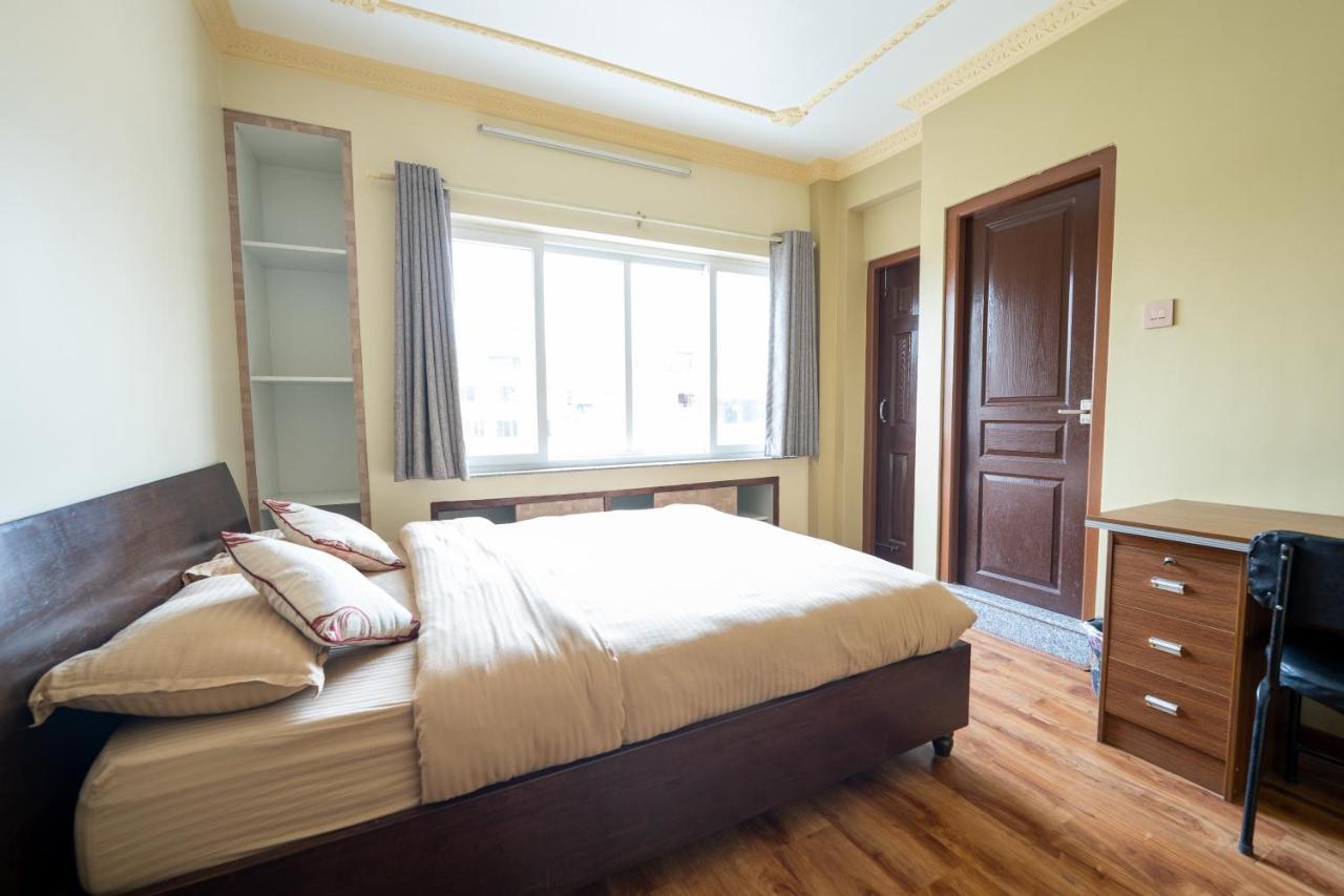 Shine Homestay Famille Francophone - Shine Home And Apartment كاتماندو المظهر الخارجي الصورة