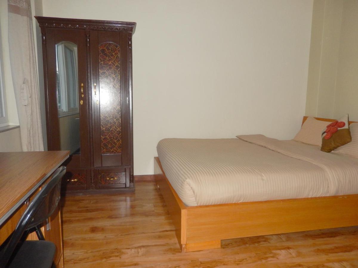 Shine Homestay Famille Francophone - Shine Home And Apartment كاتماندو المظهر الخارجي الصورة