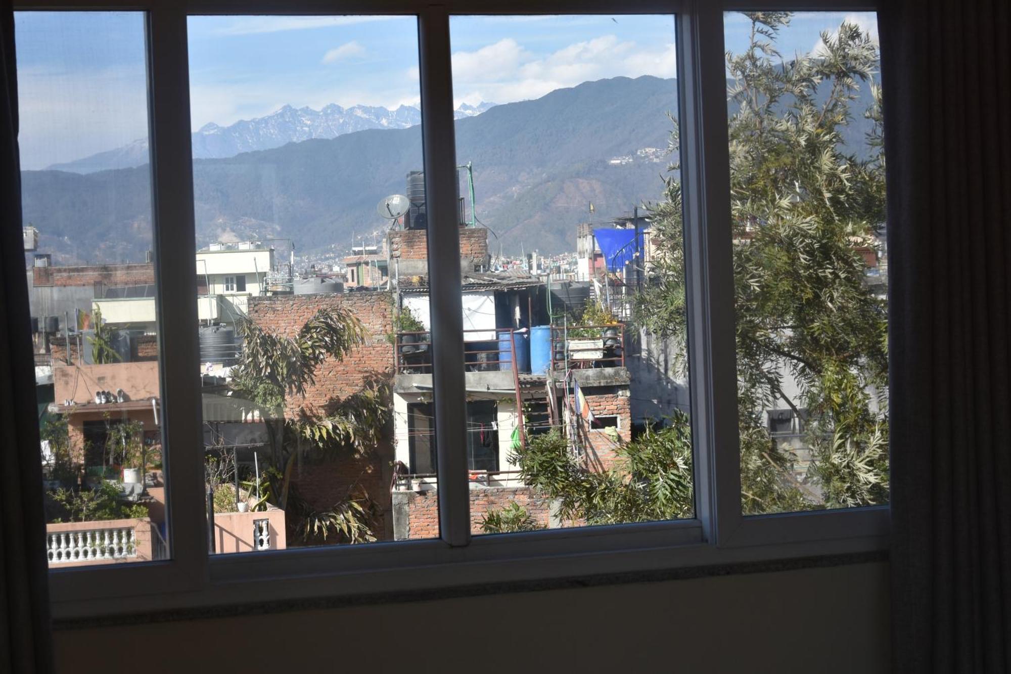 Shine Homestay Famille Francophone - Shine Home And Apartment كاتماندو المظهر الخارجي الصورة
