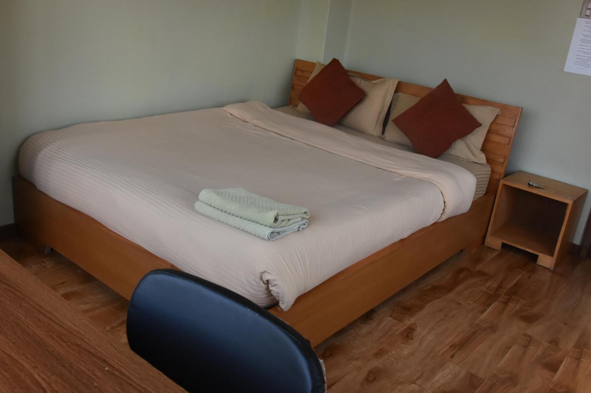 Shine Homestay Famille Francophone - Shine Home And Apartment كاتماندو المظهر الخارجي الصورة