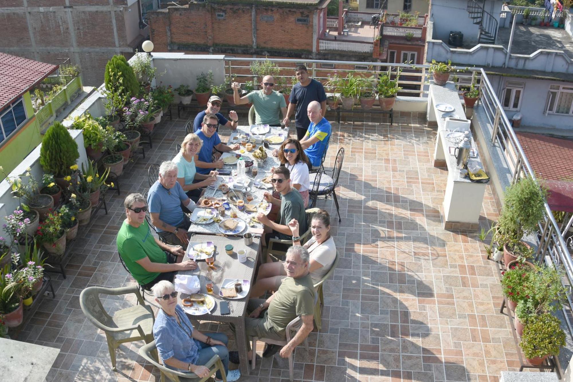 Shine Homestay Famille Francophone - Shine Home And Apartment كاتماندو المظهر الخارجي الصورة
