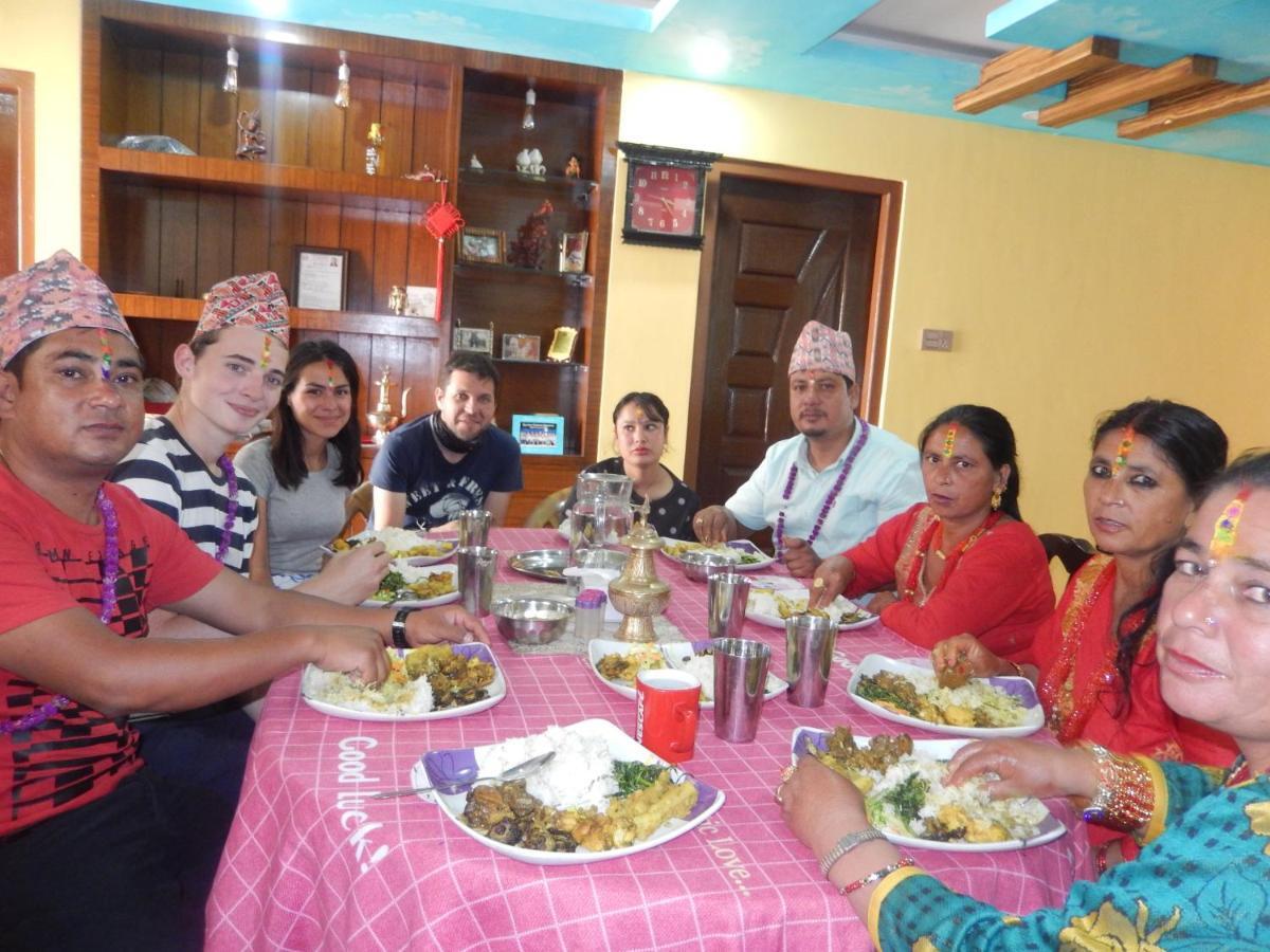 Shine Homestay Famille Francophone - Shine Home And Apartment كاتماندو المظهر الخارجي الصورة